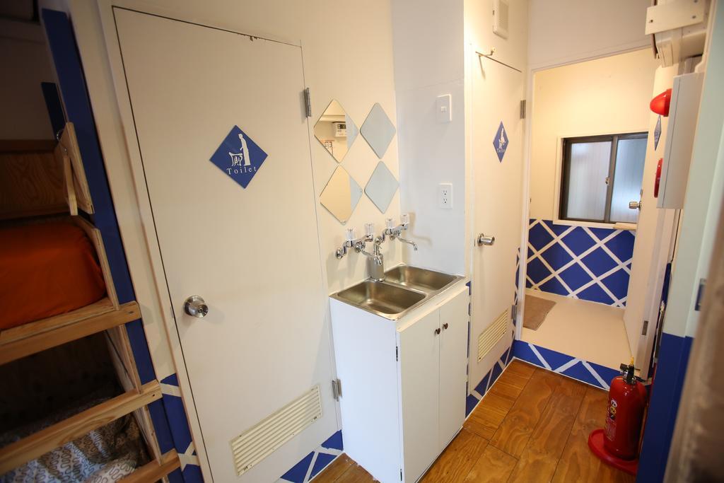 Yadoya Guest House Orange Tokyo Room photo
