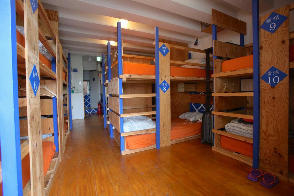 Yadoya Guest House Orange Tokyo Exterior photo