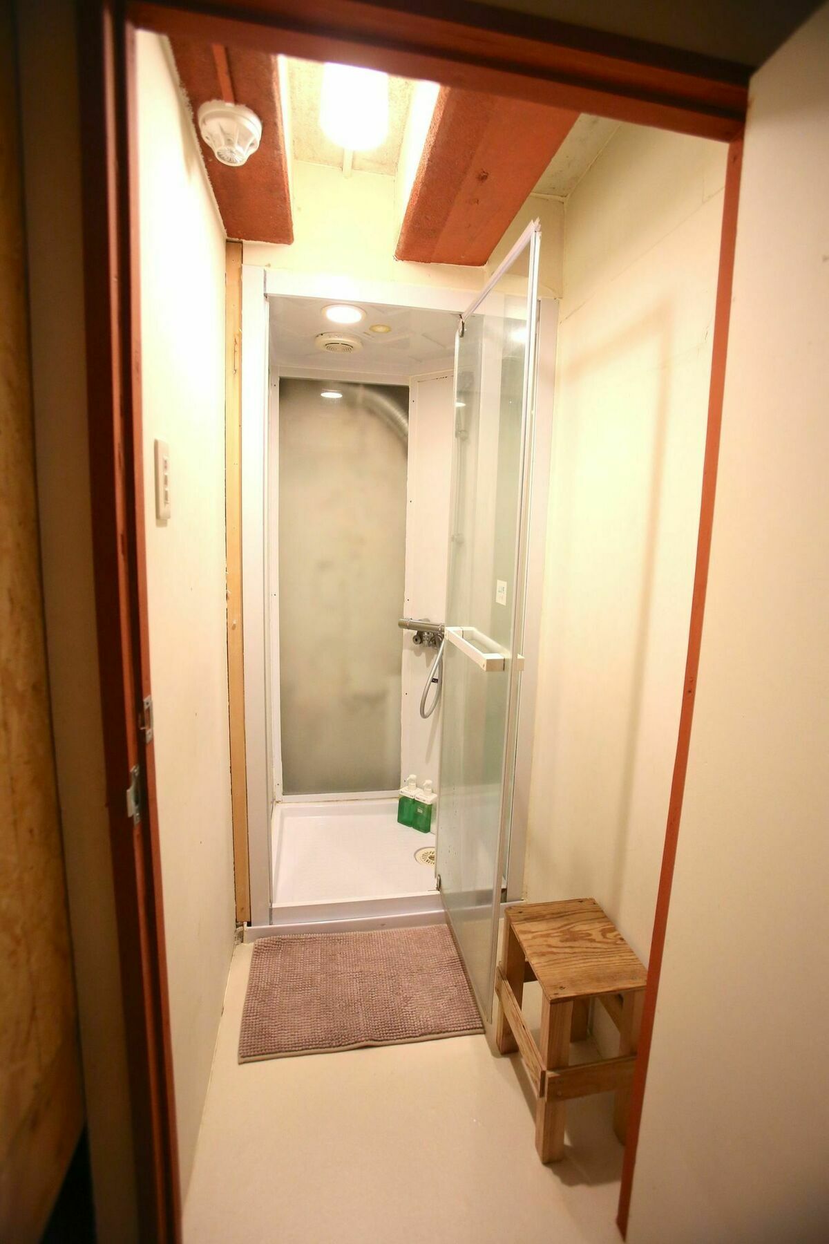 Yadoya Guest House Orange Tokyo Exterior photo